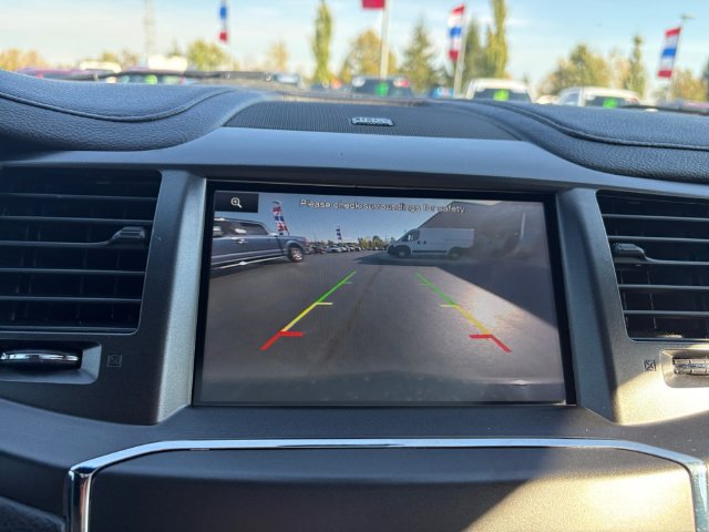 Used 2015 Lincoln MKS AWD w/ Equipment Group 101A image 27