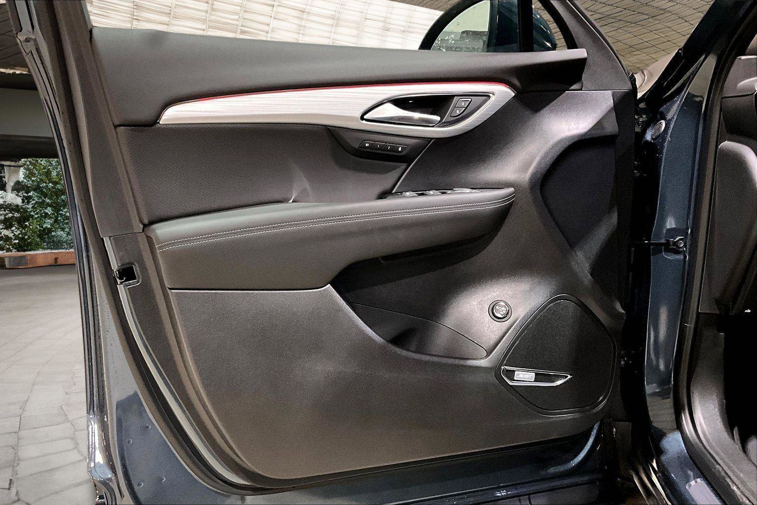 New 2026 Buick Envision Avenir image 9