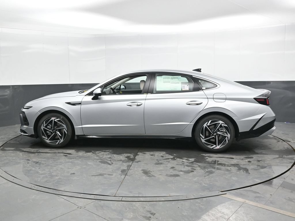 New 2026 Hyundai Sonata SEL AWD/4WD image 8