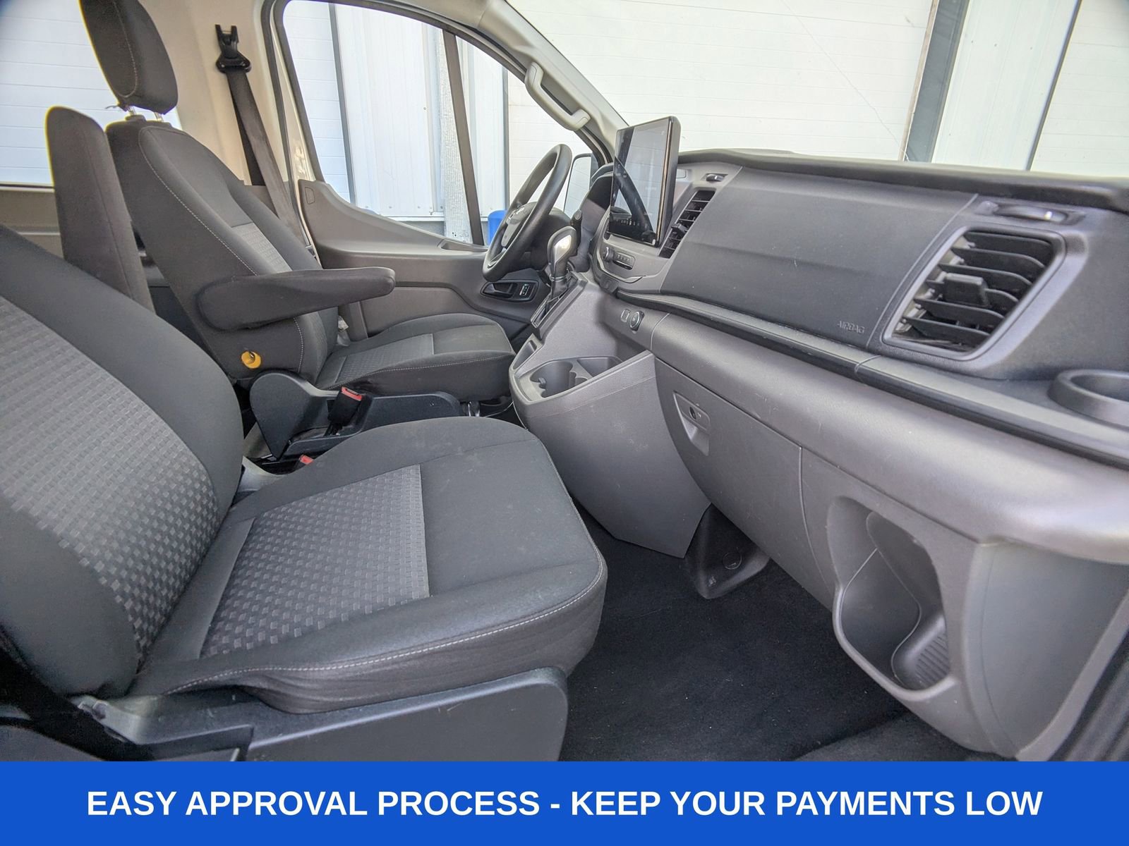 Used 2022 Ford Transit 350 XLT RWD image 18