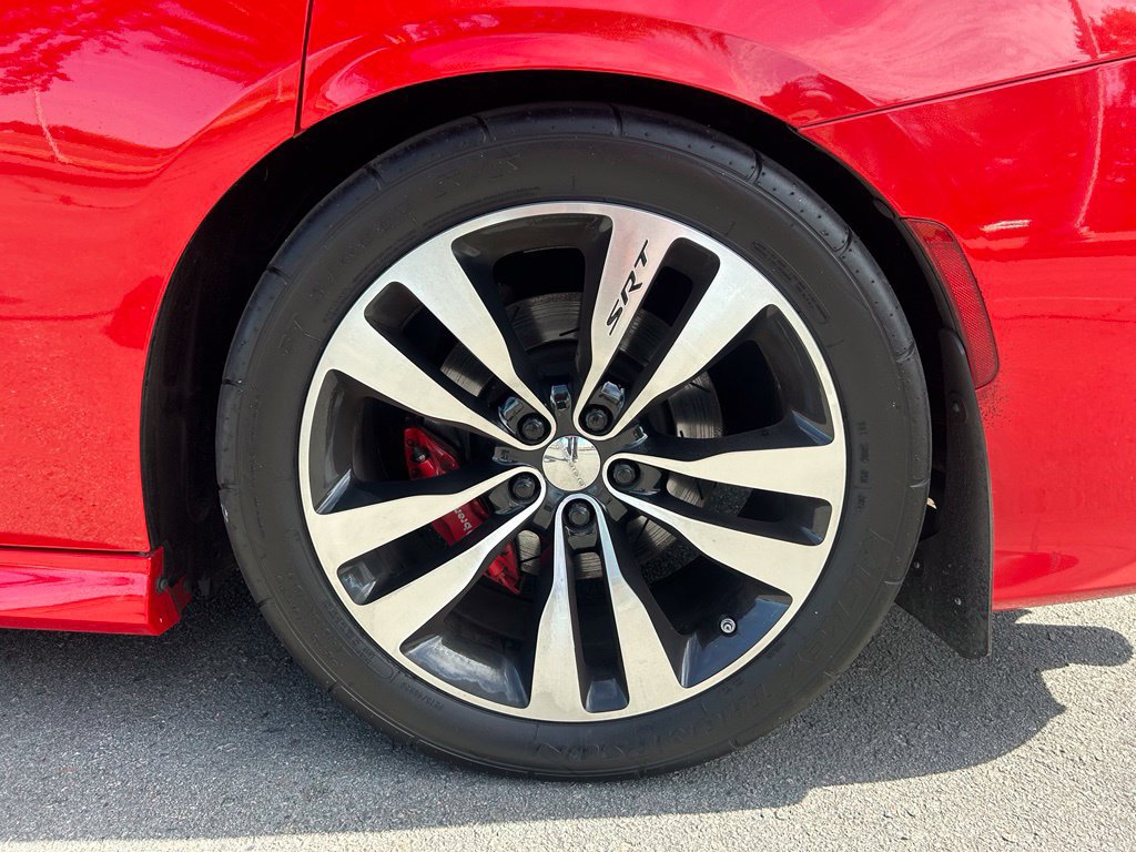 Used 2016 Dodge Charger R/T Scat Pack w/ Technology Group RWD image 36