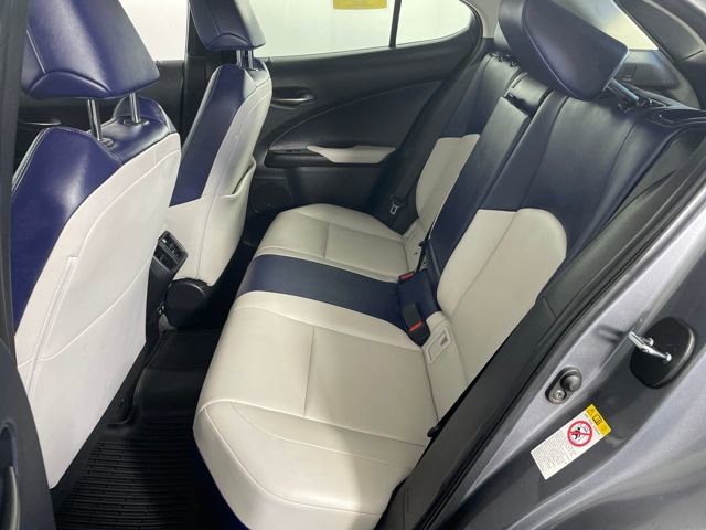 Used 2019 Lexus UX 200 w/ Premium Package image 25