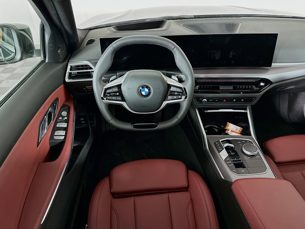 Used 2025 BMW 330i xDrive Sedan w/ Premium Package image 30