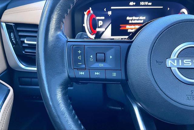 Certified 2022 Nissan Rogue Platinum w/ Head-Up Display Package FWD image 24