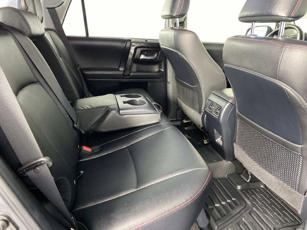 Used 2024 Toyota 4Runner TRD Off-Road Premium w/ Moonroof Package AWD/4WD image 11
