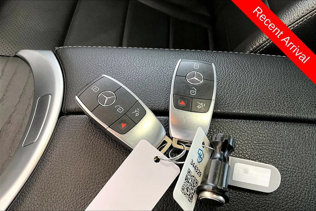 Used 2021 Mercedes-Benz C 300 Sedan w/ Premium Package image 35