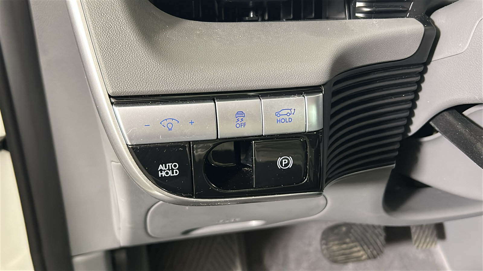 Used 2024 Hyundai Ioniq 5 SEL AWD/4WD image 24