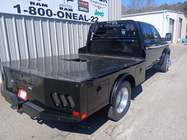 New 2026 RAM 4500 4x4 Crew Cab DRW w/ Laramie Trim Package image 3