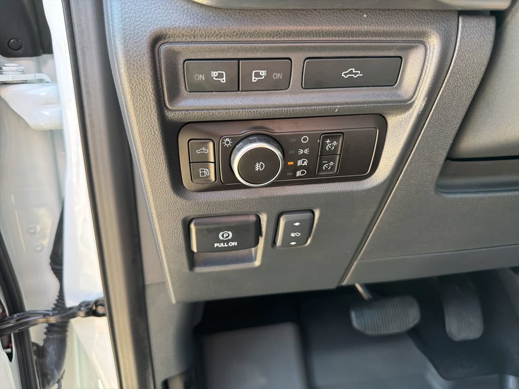 Used 2023 Ford F150 Lariat w/ Equipment Group 502A High AWD/4WD image 23