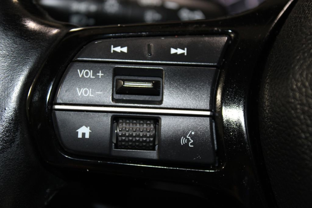 Used 2023 Honda Pilot Touring image 26