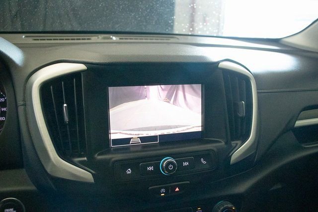 Used 2024 GMC Terrain SLE image 33
