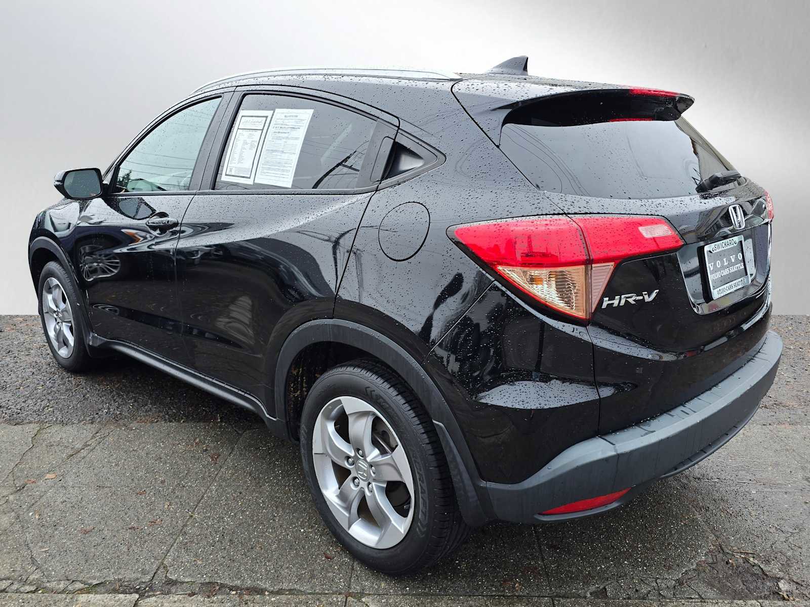 Used 2017 Honda HR-V EX-L image 9