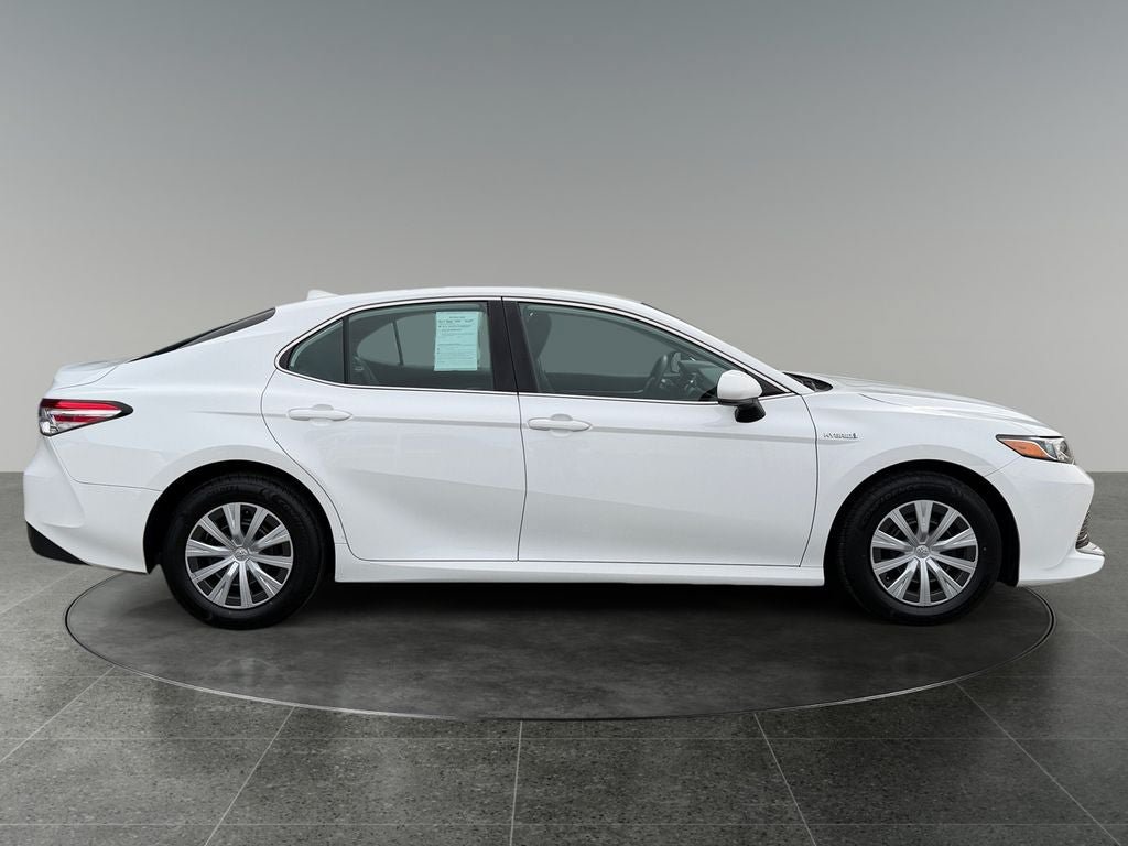 Used 2020 Toyota Camry LE FWD image 10