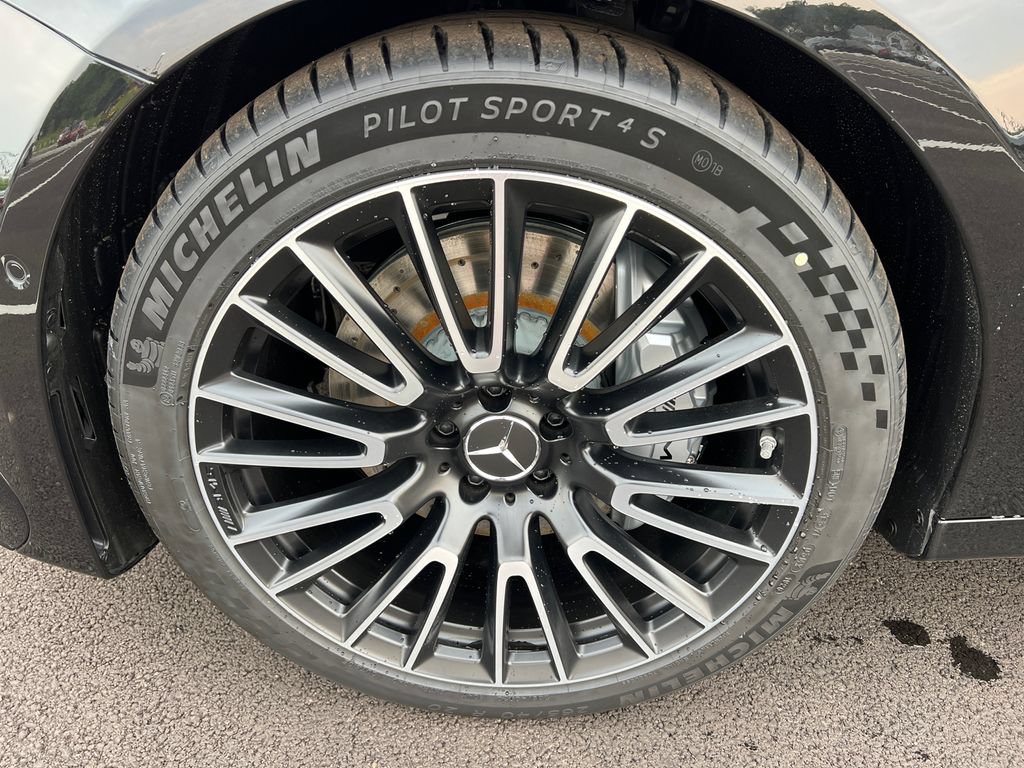 New 2027 Mercedes-Benz E 53 AMG e 4MATIC Sedan image 35