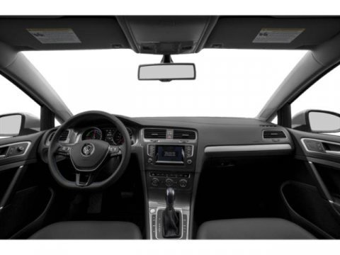 Used 2015 Volkswagen e-Golf SEL Premium image 5