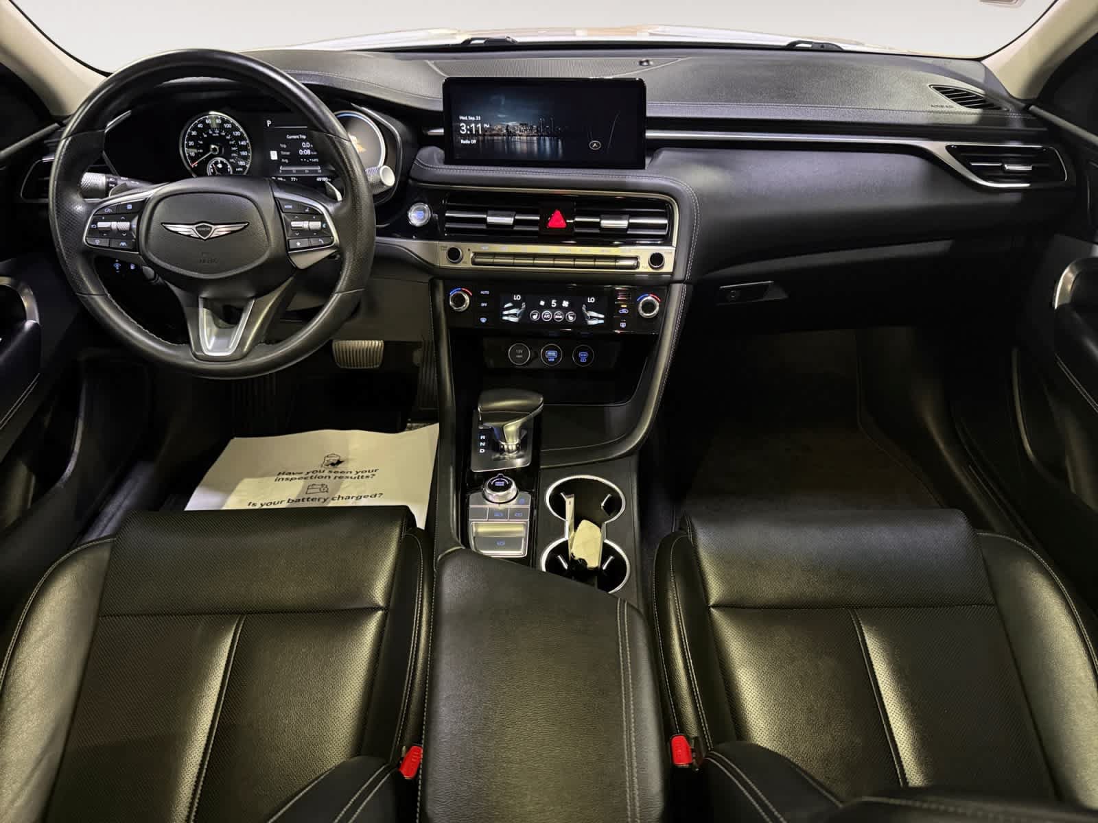 Used 2025 Genesis G70 2.5T RWD image 17