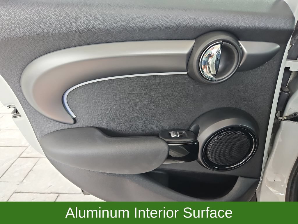 Used 2023 MINI Cooper S w/ Signature Upholstery Package FWD image 29