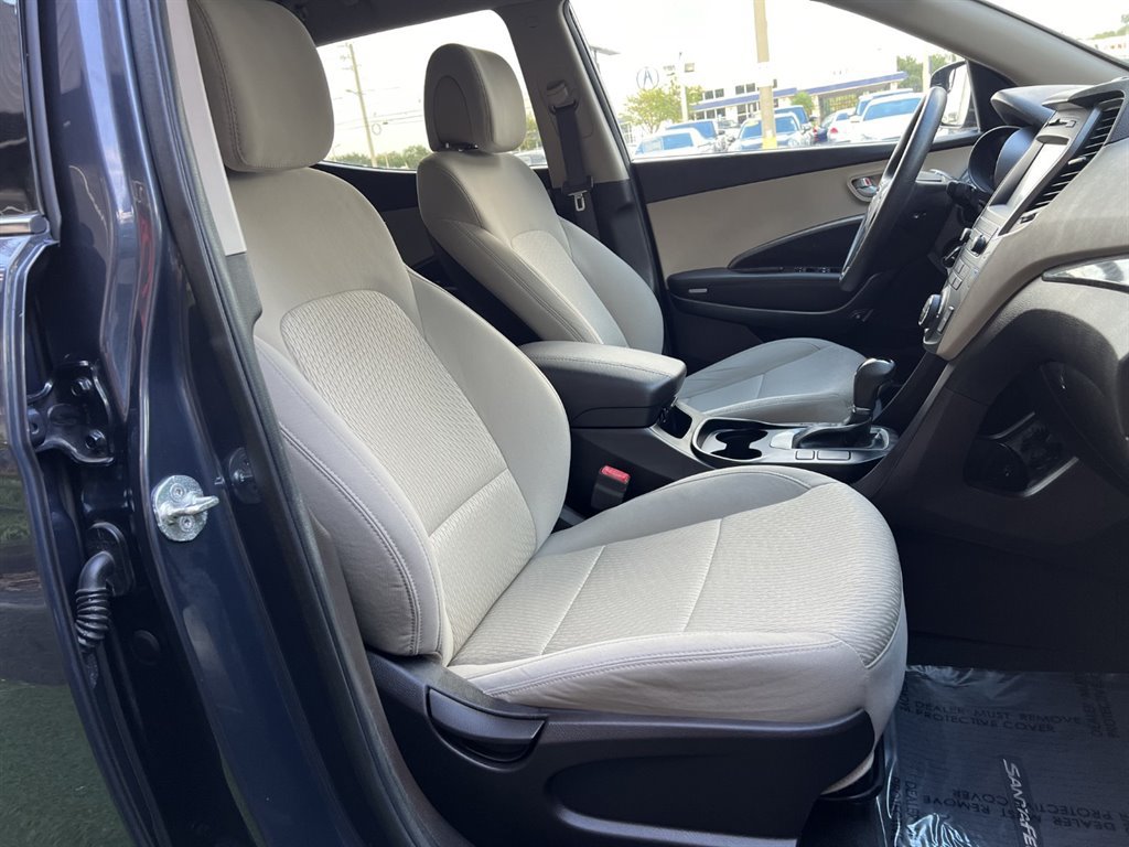 Used 2017 Hyundai Santa Fe Sport FWD image 18