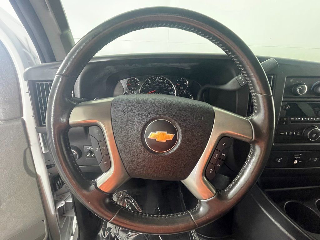 Used 2016 Chevrolet Express 2500 LS RWD image 16