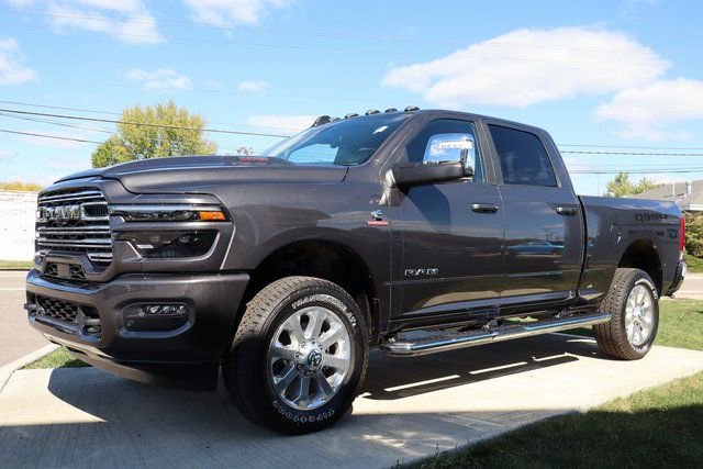 Used 2025 RAM 2500 Laramie w/ Sport Appearance Package image 8
