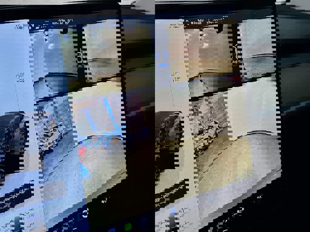 Used 2024 Tesla Model Y Performance image 27