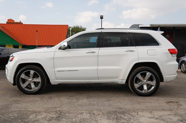 Used 2014 Jeep Grand Cherokee Overland w/ Advanced Technology Group image 4
