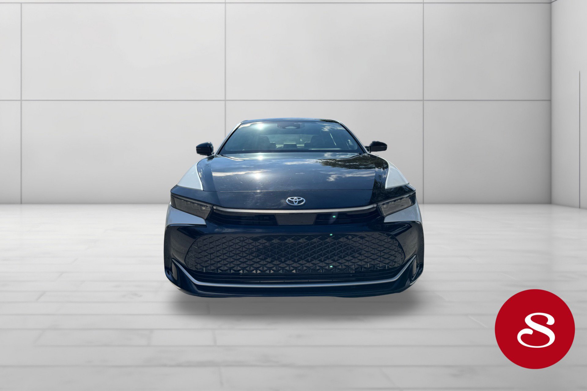 Used 2024 Toyota Crown Platinum image 4