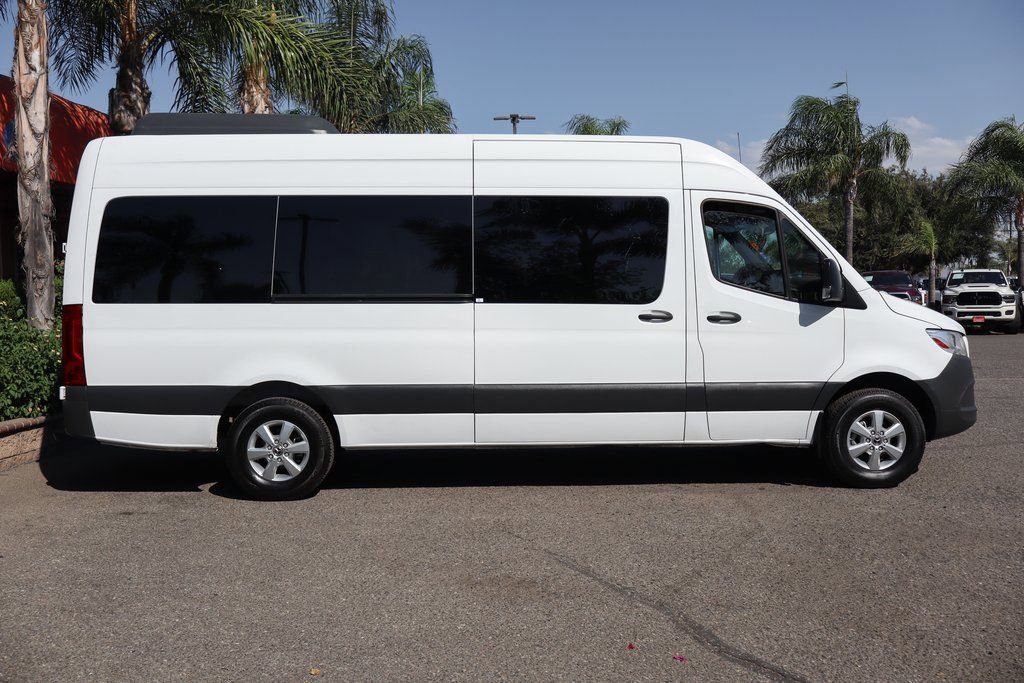 Used 2019 Mercedes-Benz Sprinter 2500 image 10