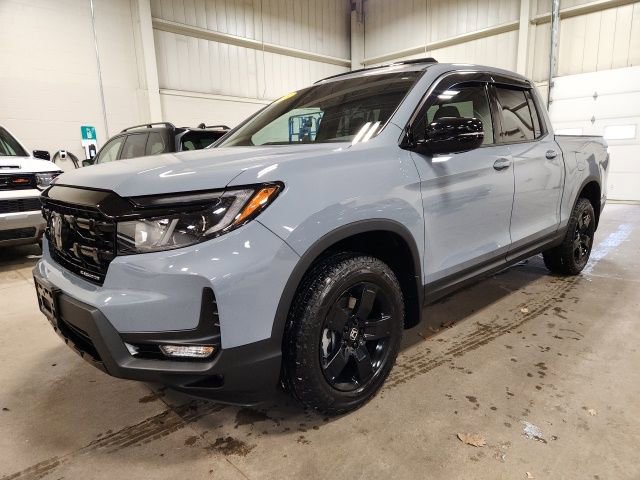 Certified 2025 Honda Ridgeline Black Edition image 7