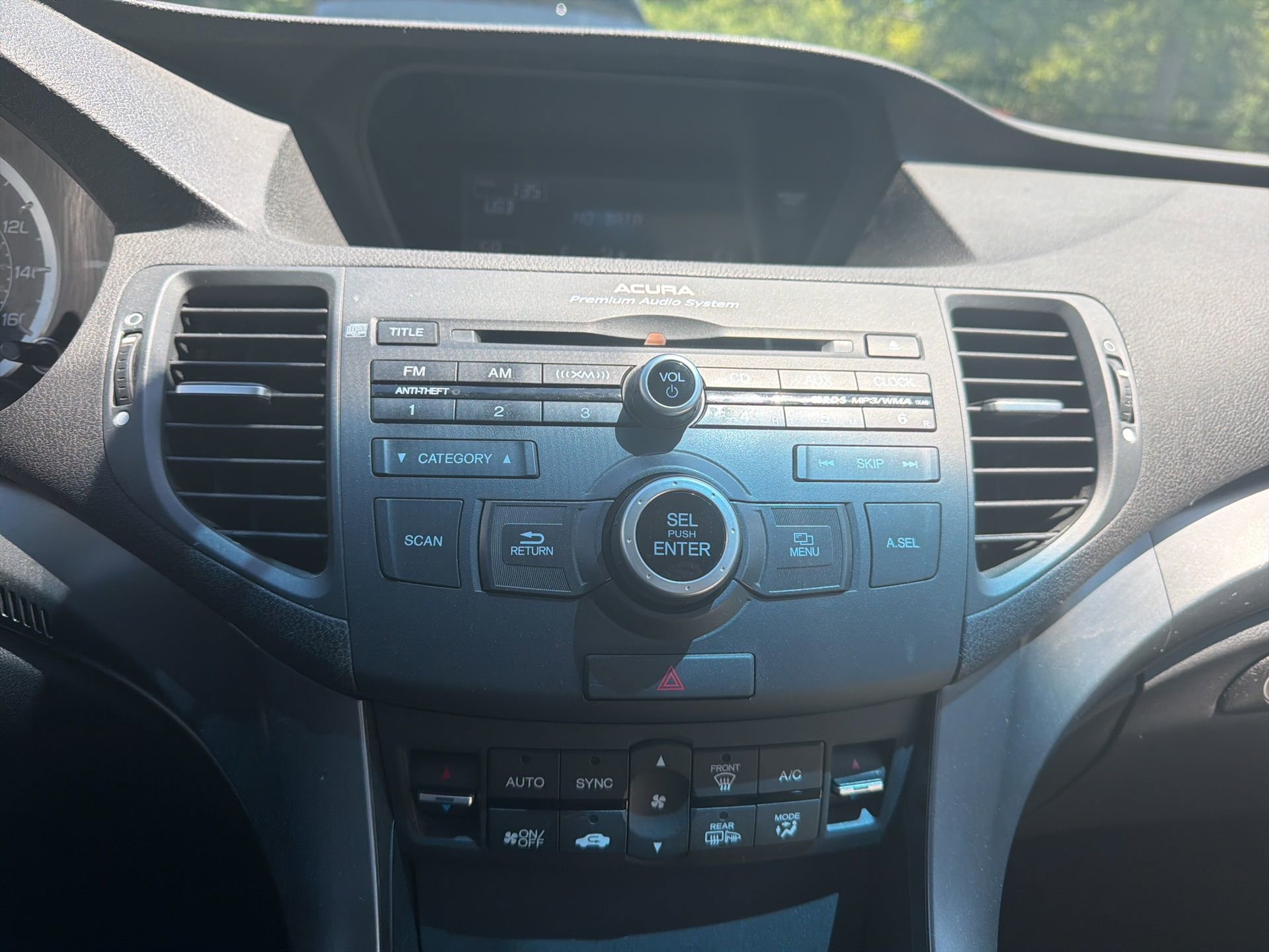 Used 2014 Acura TSX Sedan FWD image 11