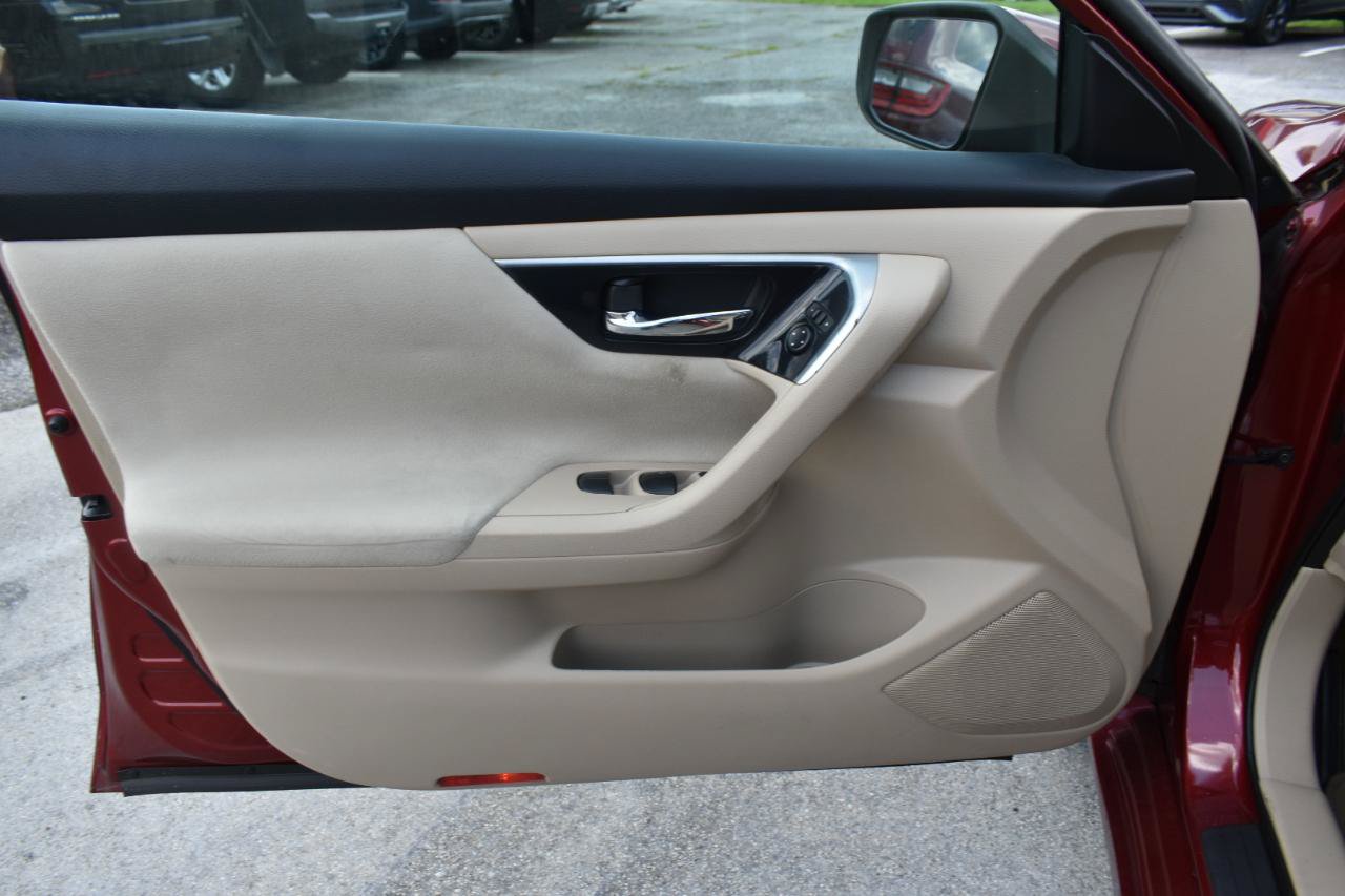 Used 2014 Nissan Altima 2.5 FWD image 30