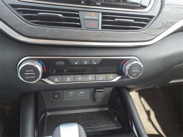 New 2025 Nissan Altima 2.5 SL image 15