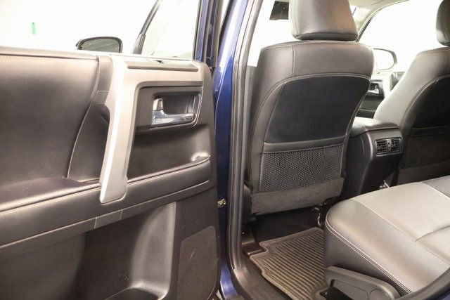 Certified 2023 Toyota 4Runner SR5 Premium w/ Moonroof Package AWD/4WD image 30