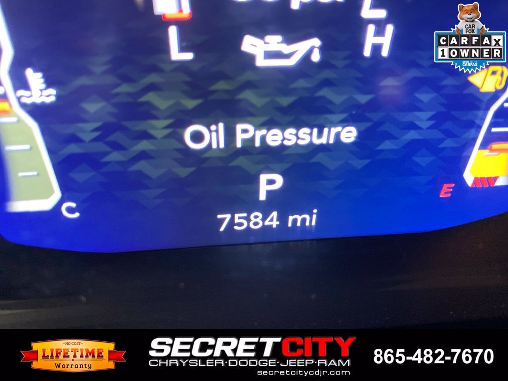 Used 2025 Jeep Gladiator Mojave AWD/4WD image 18