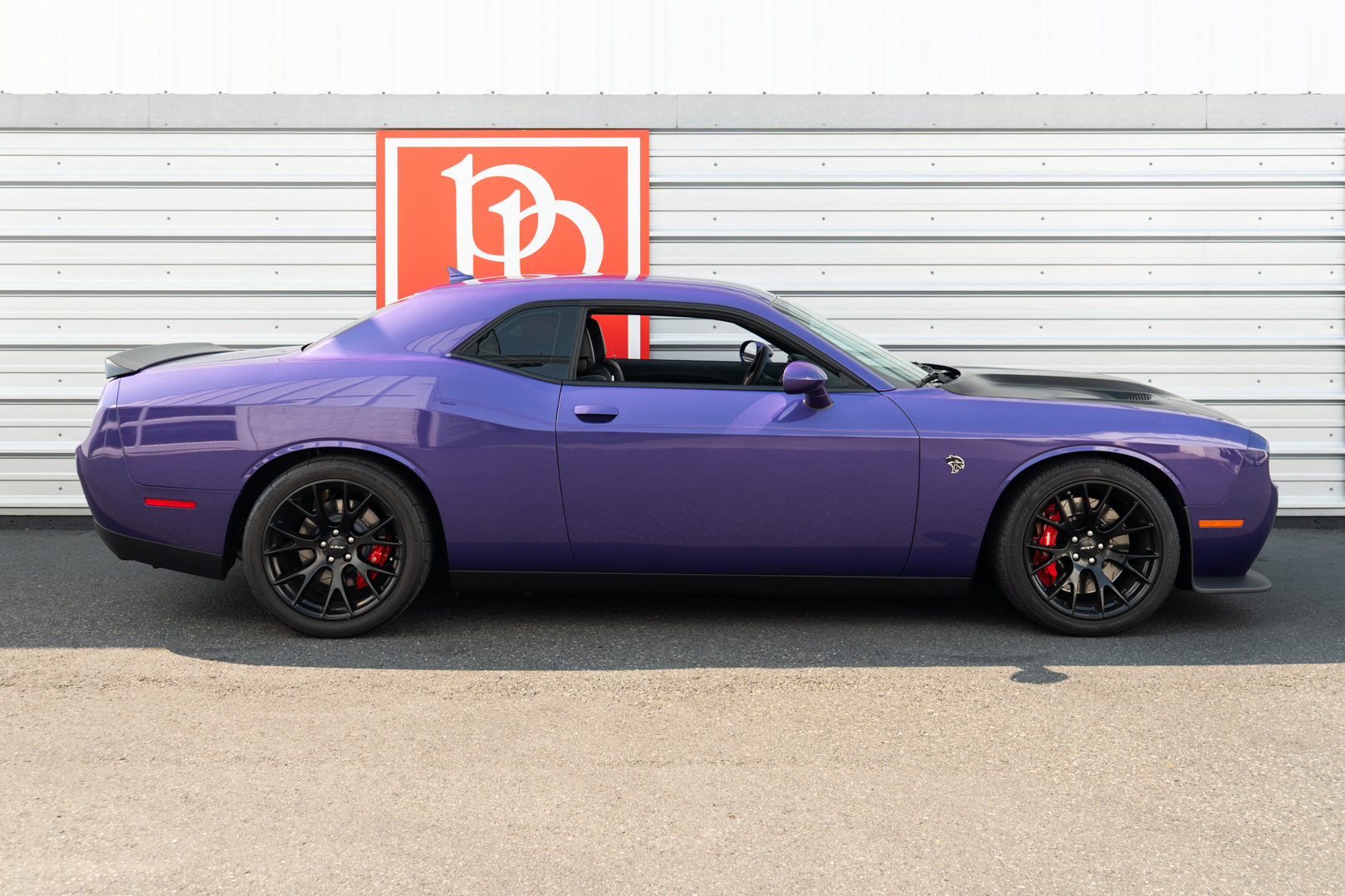Used 2016 Dodge Challenger SRT Hellcat RWD image 44