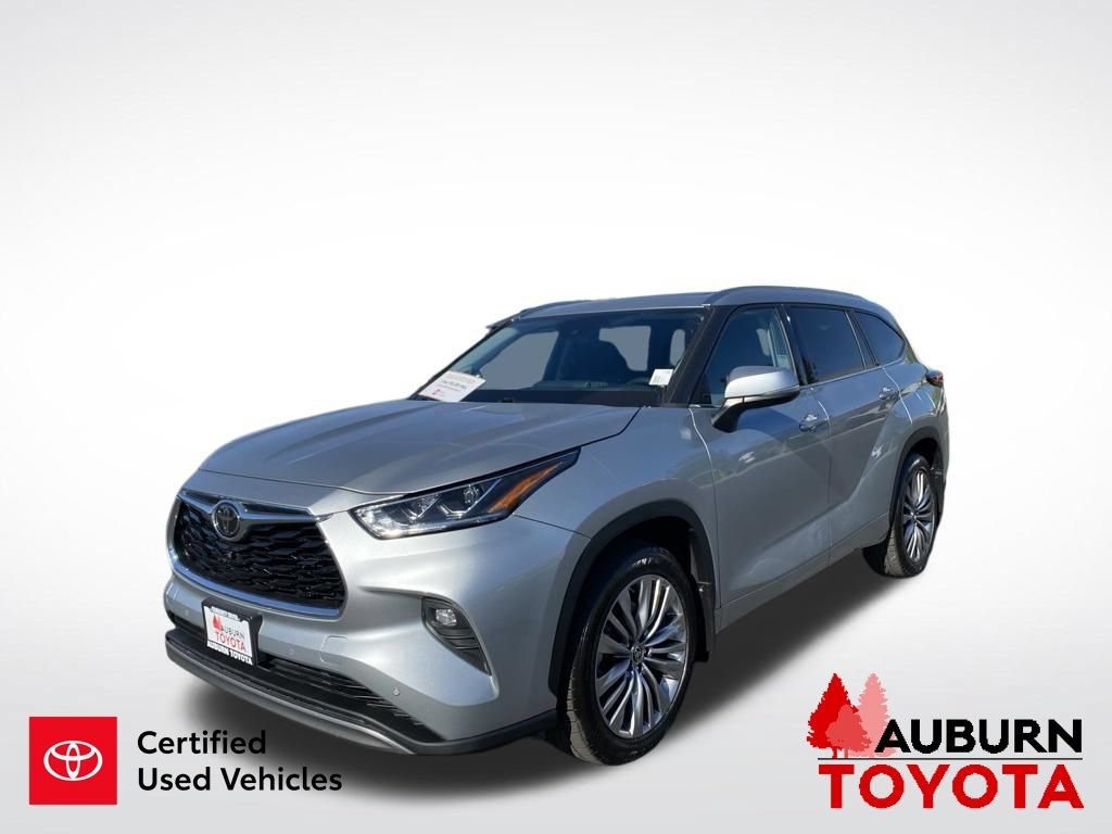 Certified 2020 Toyota Highlander Platinum AWD/4WD image 4