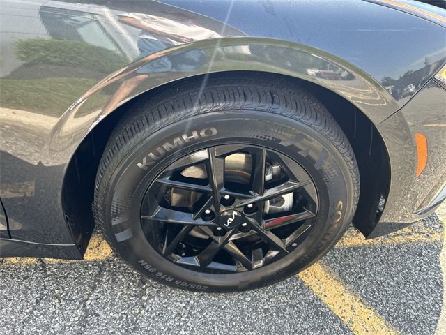 Used 2025 Kia K5 LXS image 13