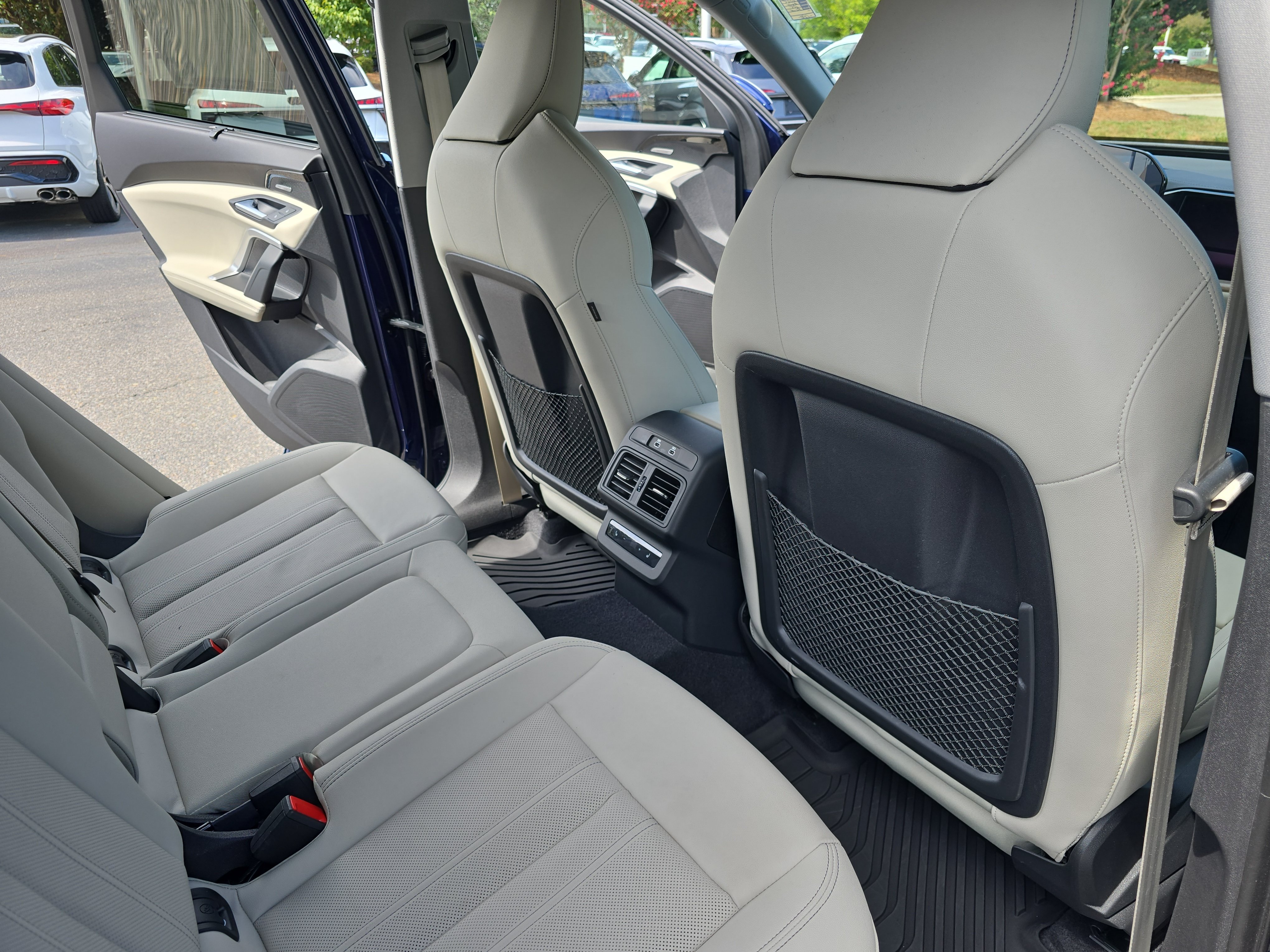 Used 2025 Audi Q5 Prestige AWD/4WD image 11