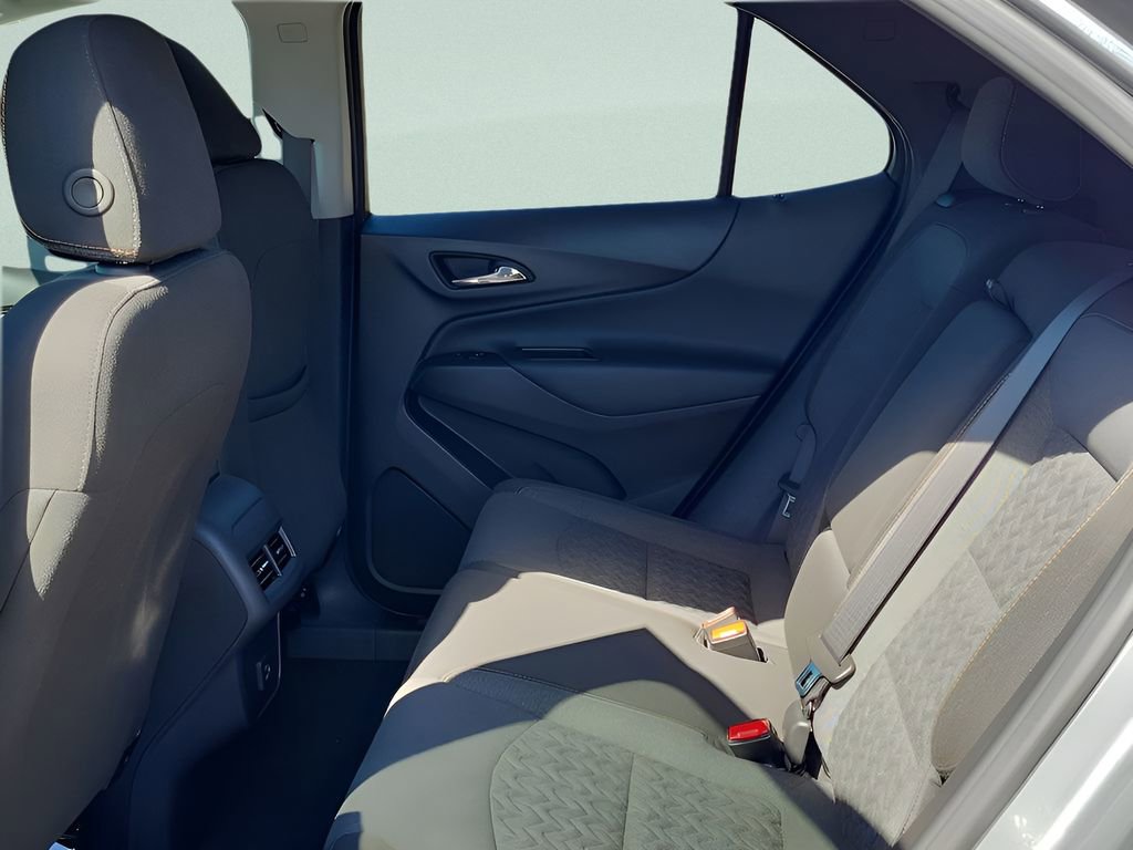 Used 2024 Chevrolet Equinox LT image 14