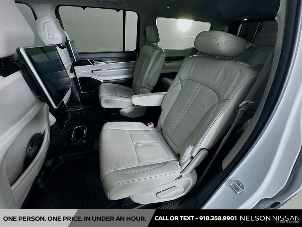 Used 2022 Jeep Wagoneer Series III w/ Convenience Group I image 25