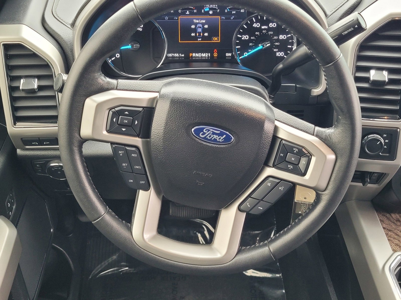 Used 2019 Ford F250 Lariat w/ Lariat Value Package image 12