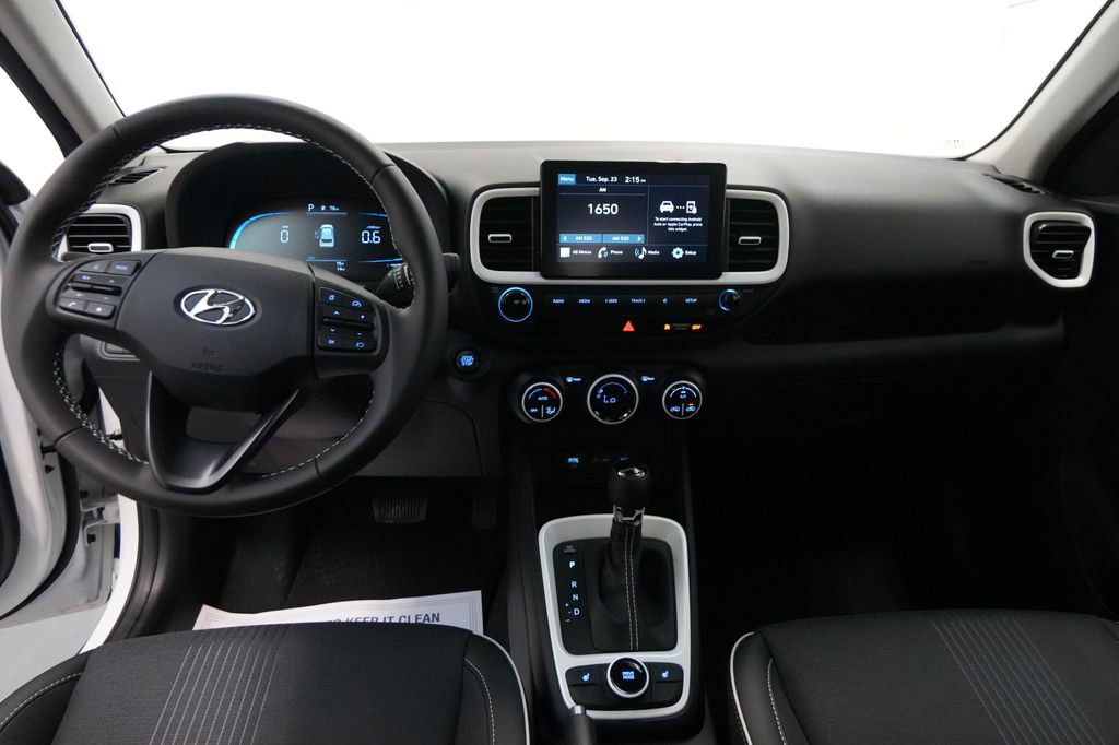 New 2026 Hyundai Venue SEL image 26