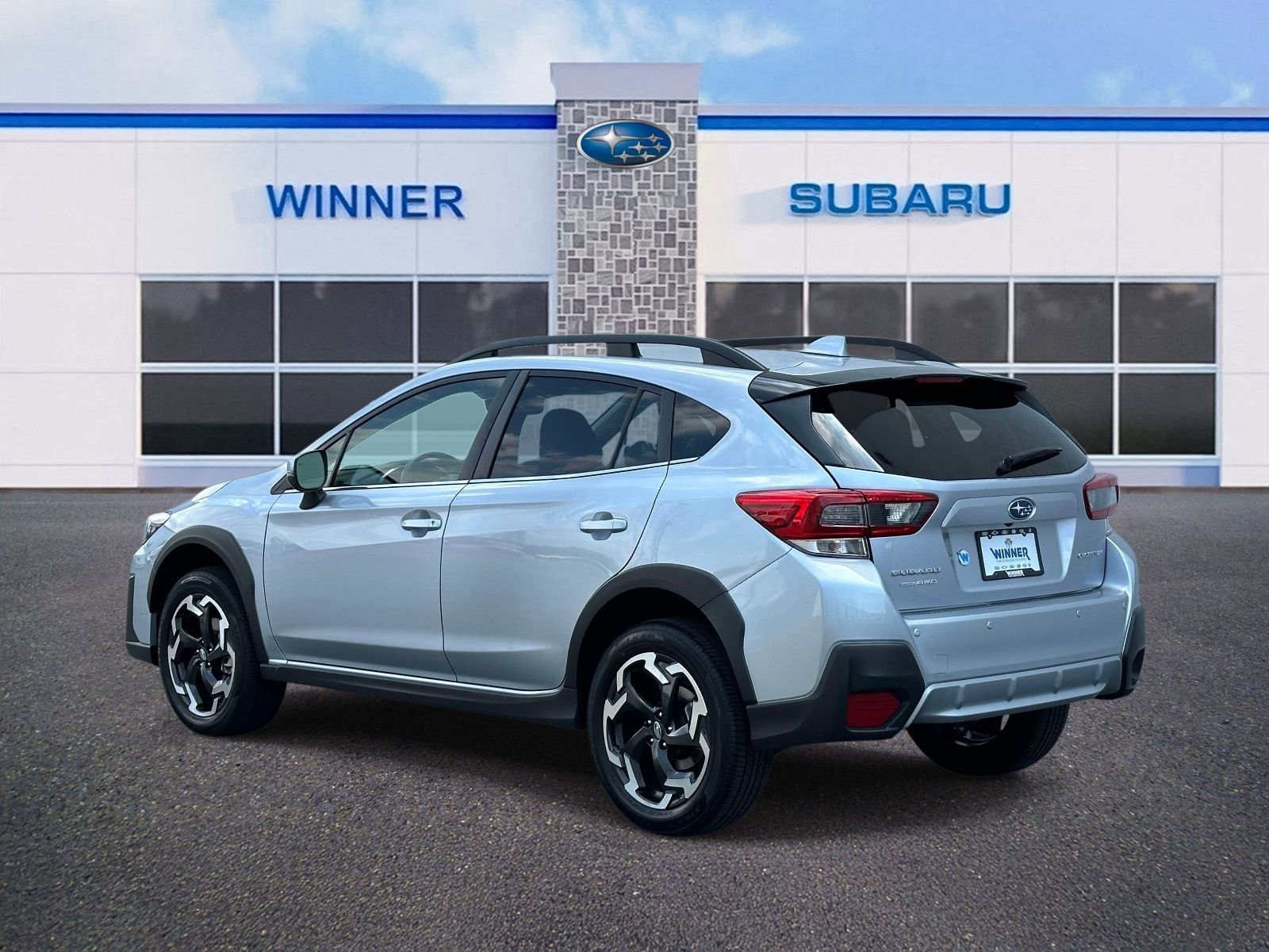 Used 2023 Subaru Crosstrek 2.5i Limited w/ Moonroof Package AWD/4WD image 4