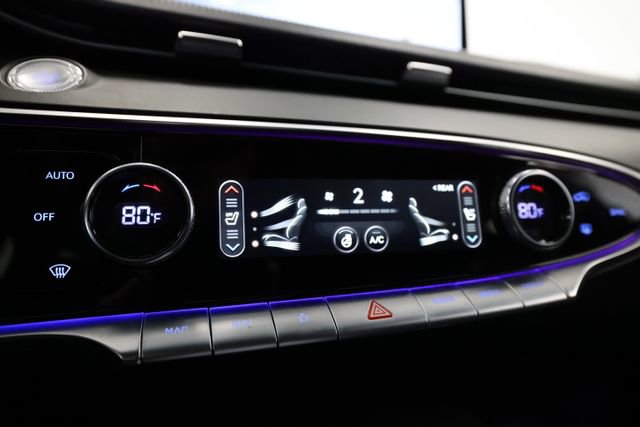 Used 2024 Genesis GV70 3.5T Sport w/ Sport Prestige Package image 33