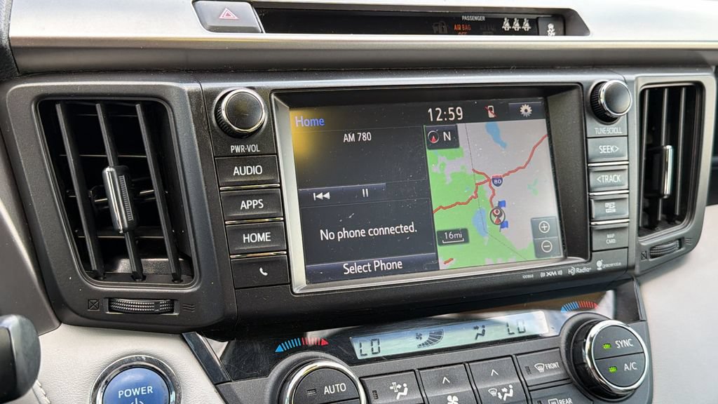 Used 2018 Toyota RAV4 XLE w/ Convenience Package AWD/4WD image 15