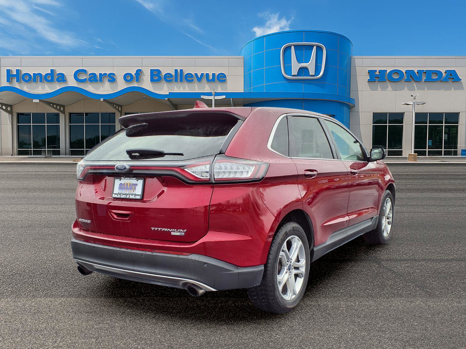 Used 2018 Ford Edge Titanium w/ Technology Package image 9