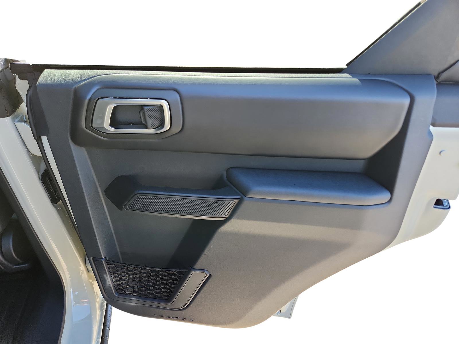 New 2025 Ford Bronco Badlands w/ Sasquatch Package image 27