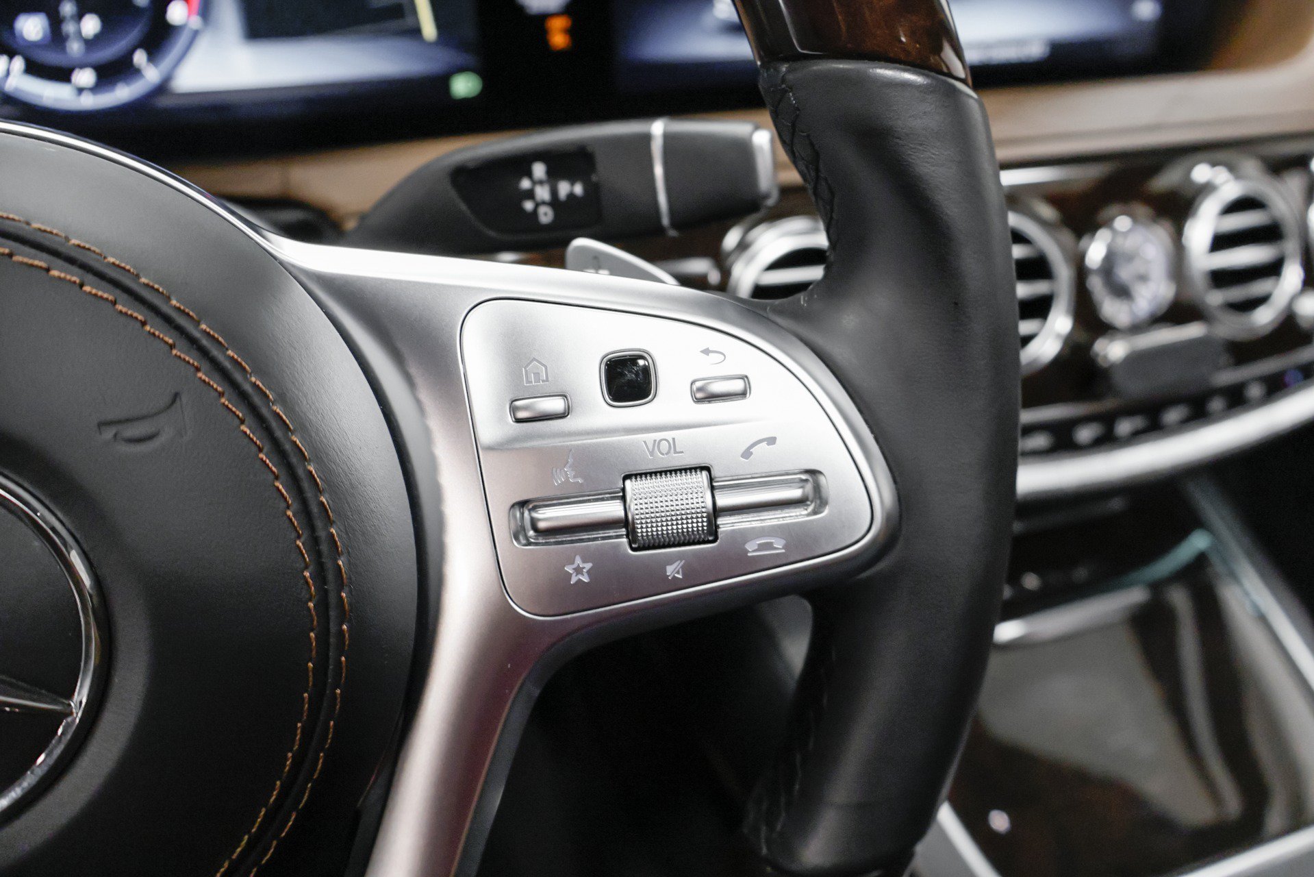Used 2019 Mercedes-Benz Maybach S 560 4MATIC image 14