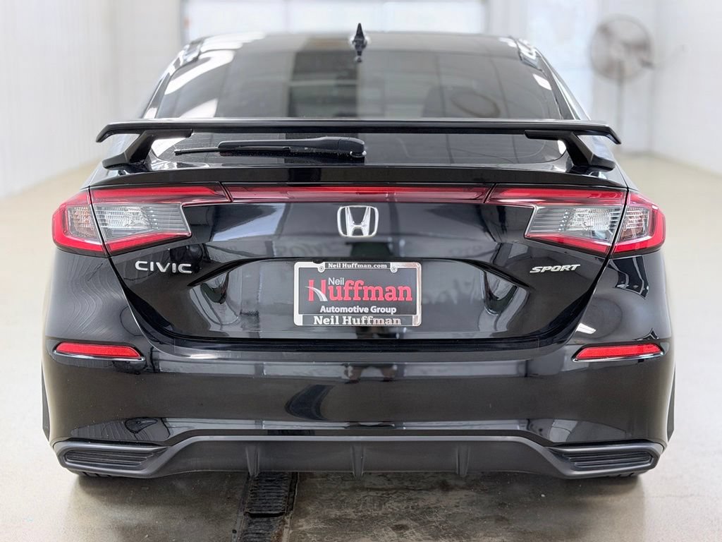 Used 2023 Honda Civic Sport image 6
