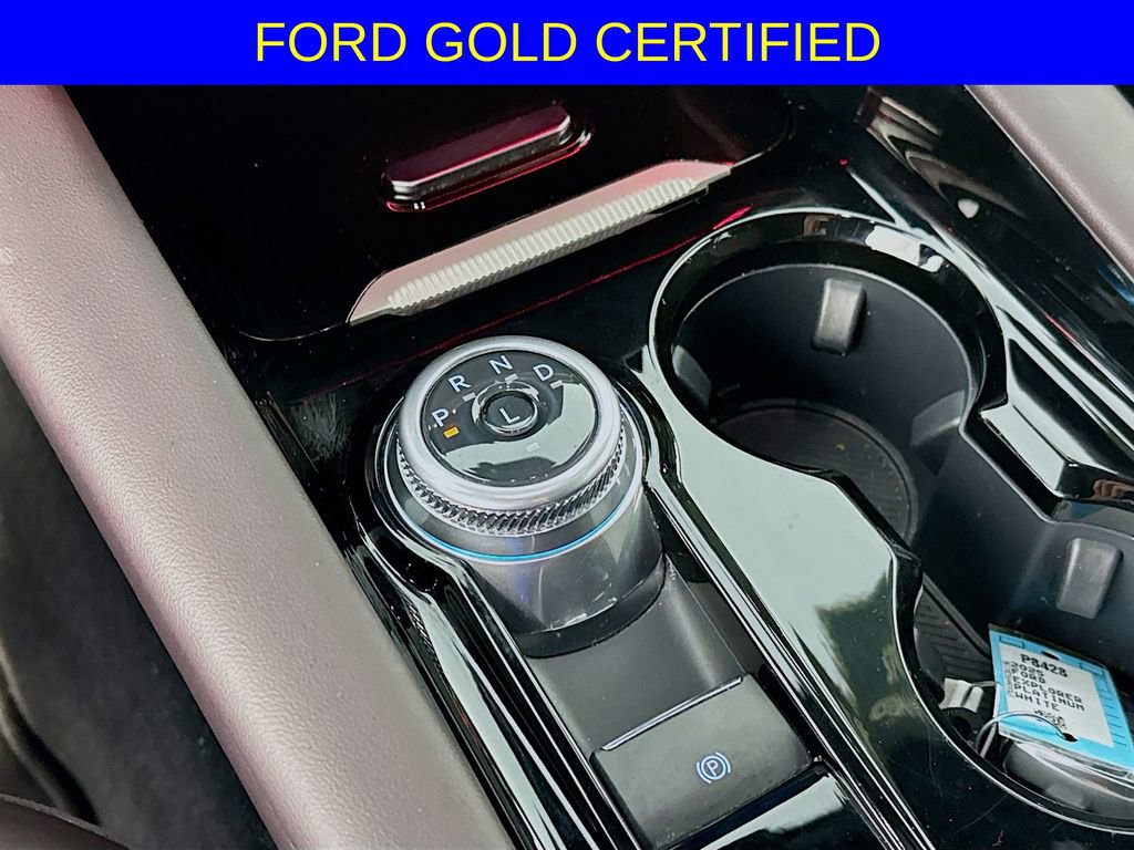 Used 2025 Ford Explorer Platinum w/ LUX Leather Package image 17